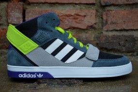  Adidas Hard Court Defender Q21923