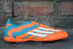 Adidas Messi 10.4 IN B40069