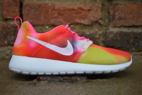  Nike Rosherun Flight Weight 705486-601